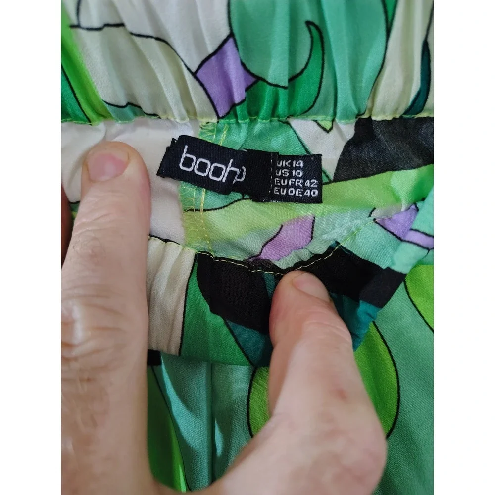 Boohoo Retro Psychedelic Swirl Print Shorts Green Purple US 10 Elastic Waist